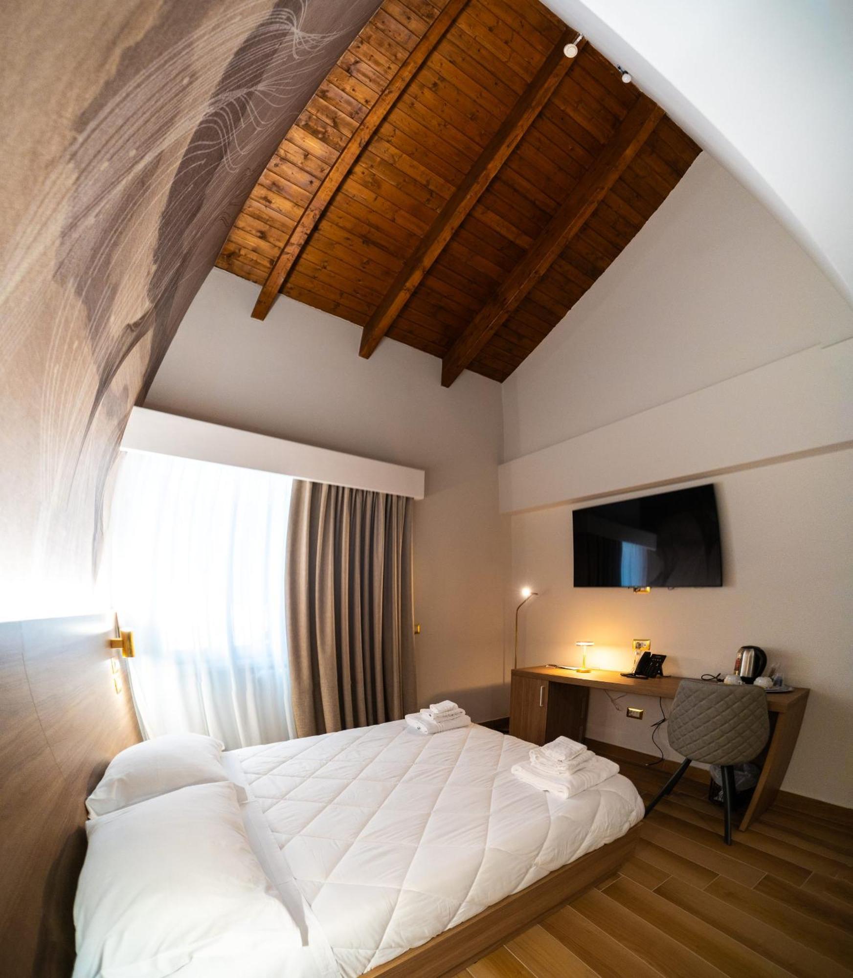 Abriola Hotel Pierfaone מראה חיצוני תמונה